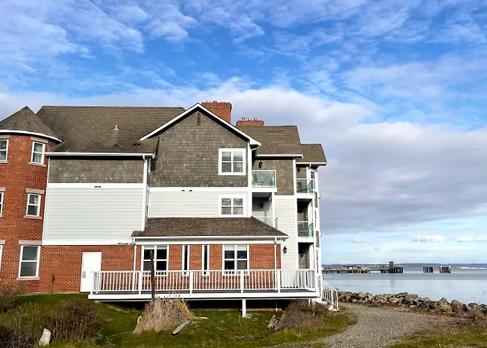 Tides Inn & Suites Port Townsend