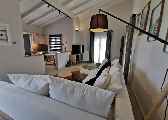 Ionion Beach Apartment Hotel & Spa Glífa