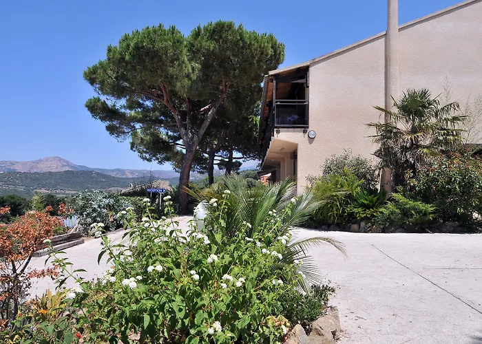 Hotel Domaine De Saint Pierre Cargèse
