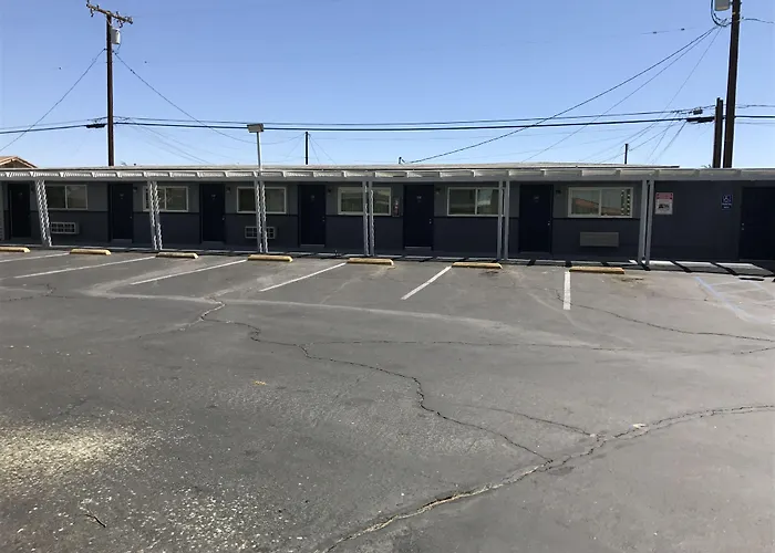 New Corral Motel