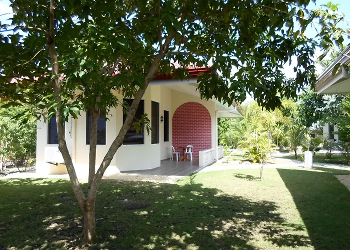 Meili Beach Resort