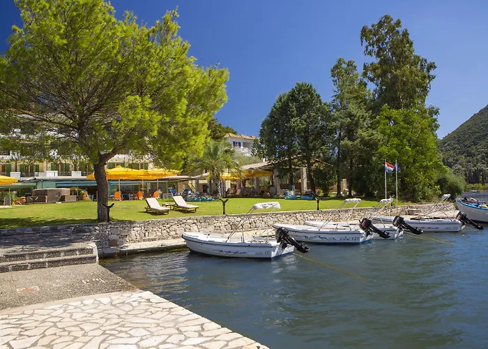 Cleopatra Beach Yénion