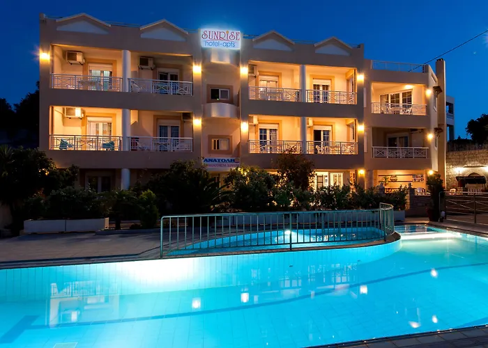 Sunrise Apartments Sfáka