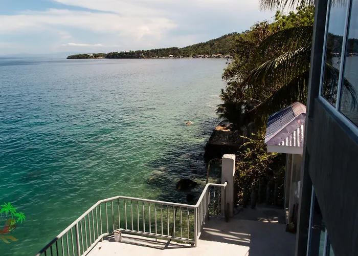 Jaynet Oceanview Resort