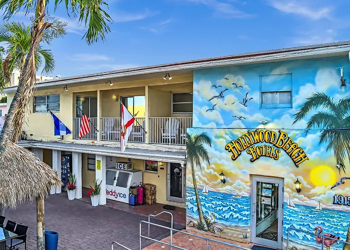 Hollywood Beach Seaside