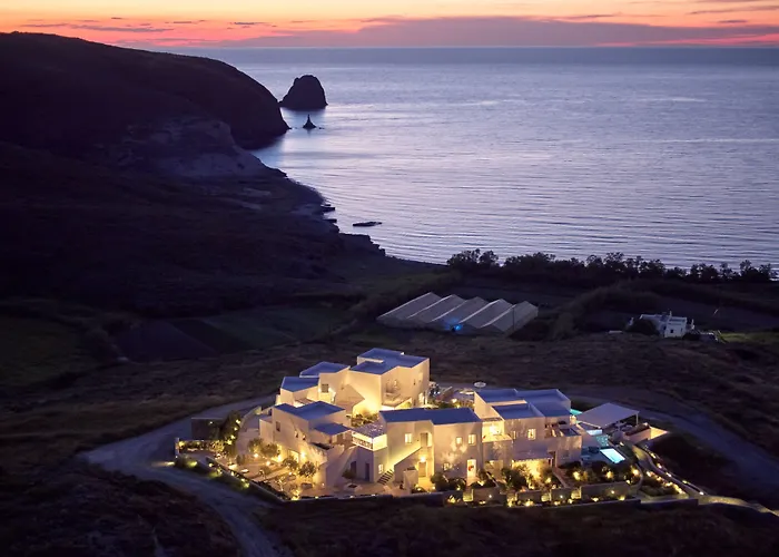 Milos Breeze Boutique Hotel