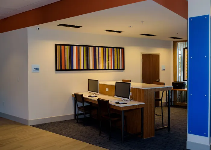 Holiday Inn Express & Suites Mckinney - Frisco East By Ihg