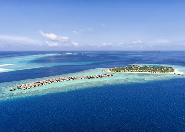 Hurawalhi Island Resort