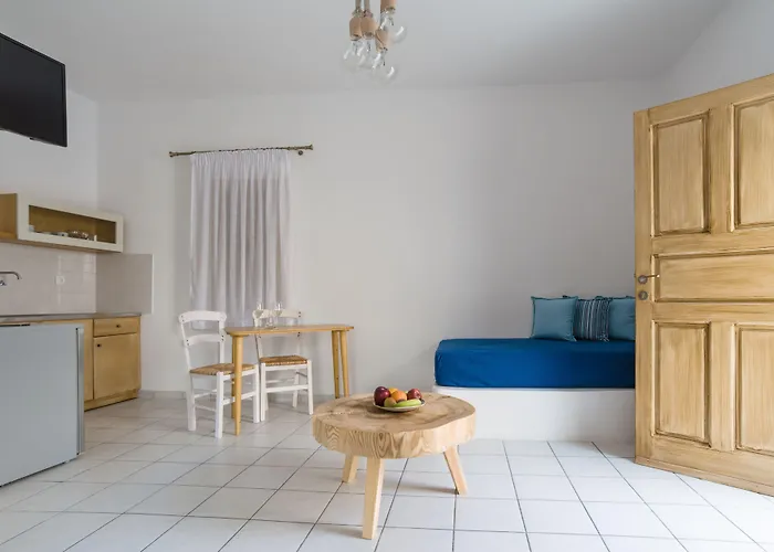Santorini Crystal Blue Boutique Hotel Kamári