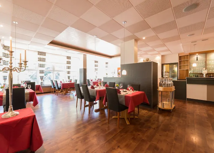 Hotel Weinberg-Schloesschen Oberheimbach
