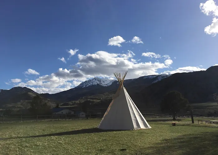Dreamcatcher Tipi Hotel