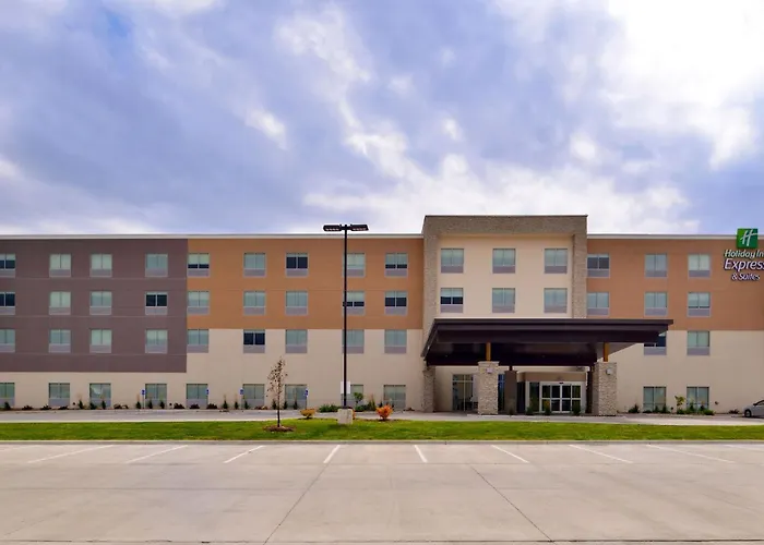 Holiday Inn Express & Suites - Ottumwa By Ihg