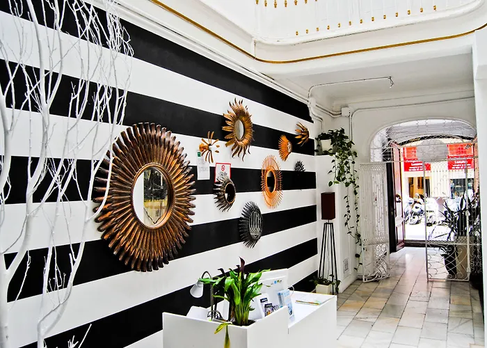 Malaga City Suites
