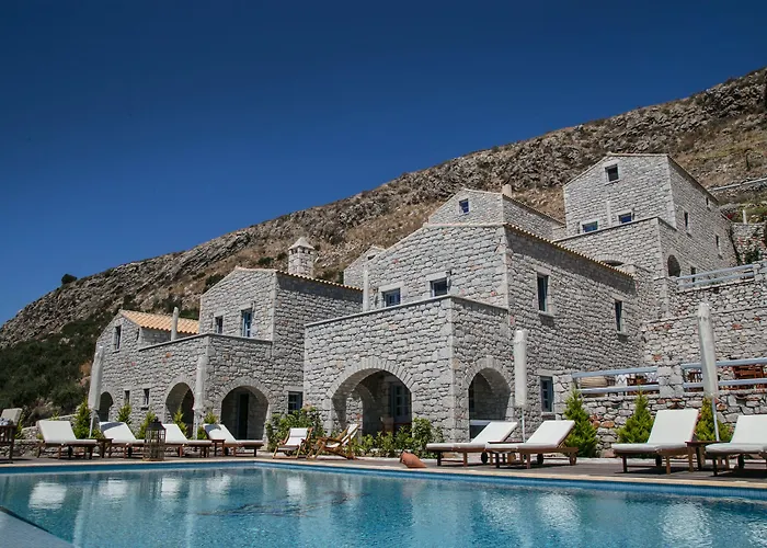 Εn Plo Luxury Suites