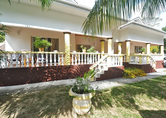 Acquario Guesthouse