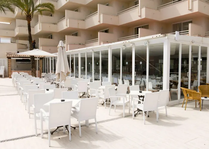 Hotel Globales Cala Bona
