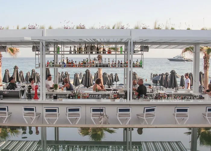 Mykonos Dove Beachfront Hotel Platys Gialos 