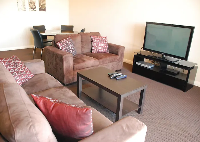 Spinnakers By Rockingham Apartments