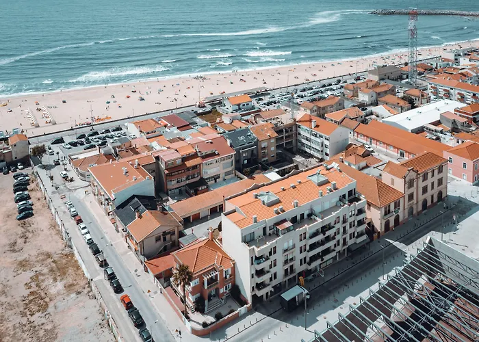 Green Coast Surf House