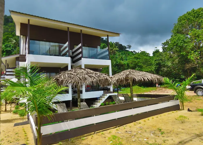 The Barat Tioman Beach Resort