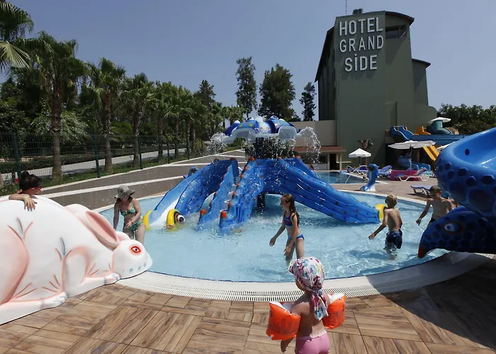 Hotel Grand Side