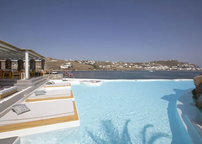 Dreambox Mykonos Suites And Mini Villas Ornos 