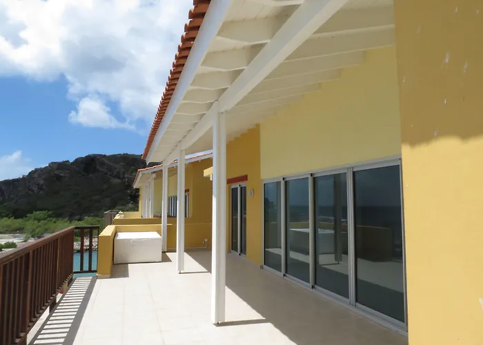Palapa Beach Resort Curacao