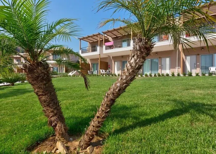 Thassos Grand Resort Alikí