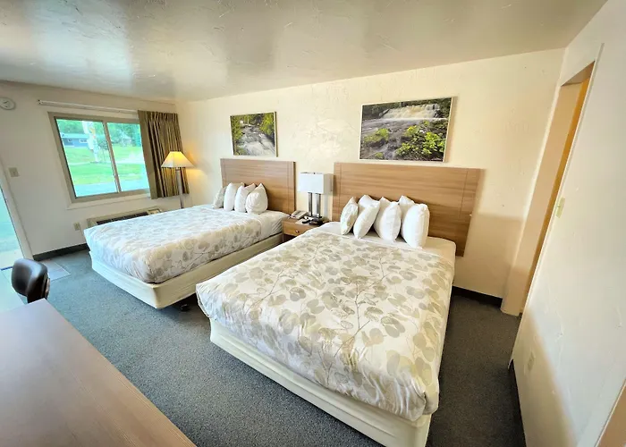 Alger Falls Motel