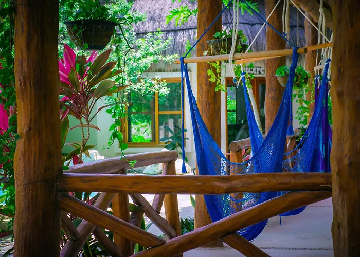 Casa Iguana Holbox - Beachfront Hotel