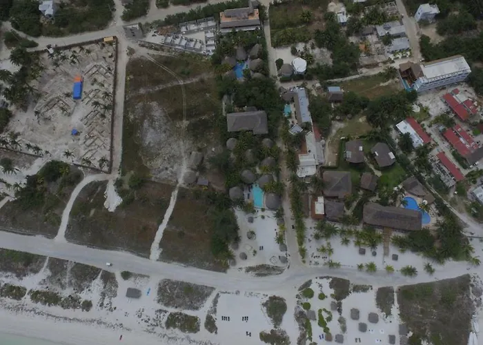 Casa Iguana Holbox - Beachfront Hotel