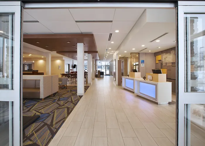 Holiday Inn Express - South By Ihg
