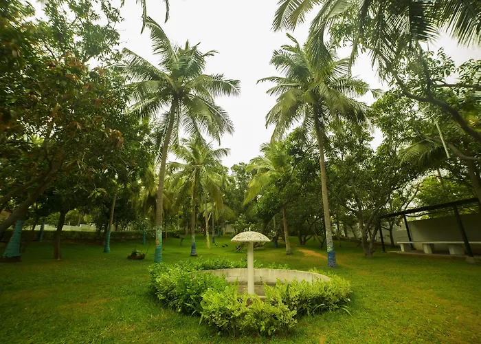 Shelter Beach Resort Mamallapuram