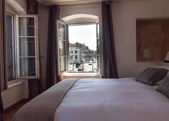 L'Hotel By Hostellerie Du Chateau Rolle