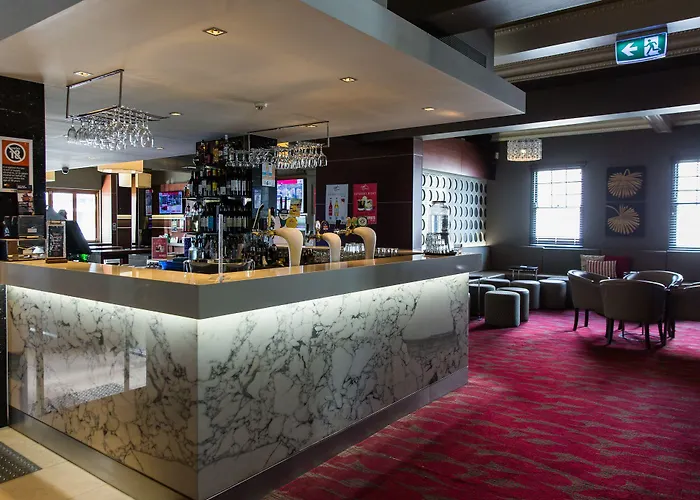 Nags Head Hotel