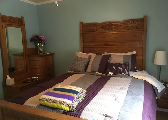 Rose Street Bed & Breakfast