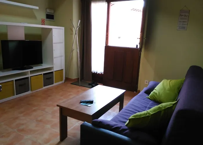 Hotel y Apartamentos El Camín Póo