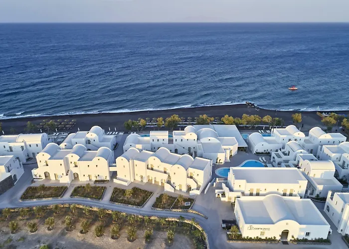Costa Grand Resort & Spa Kamári