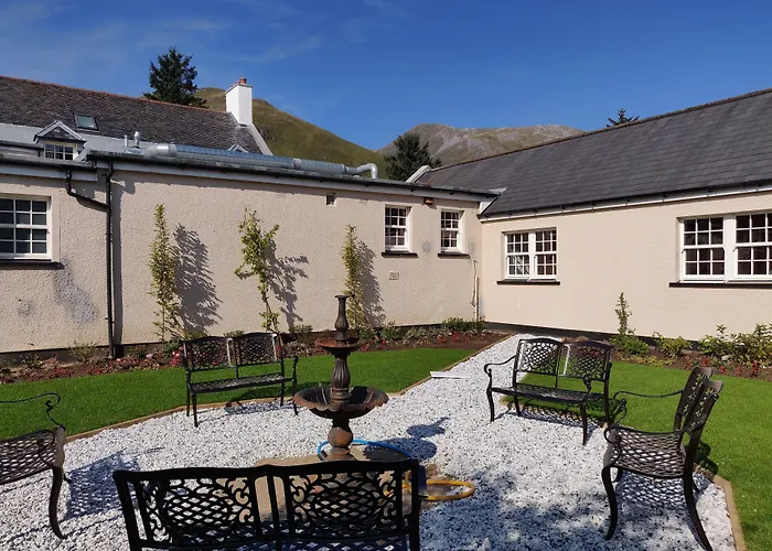 The Cluanie Inn