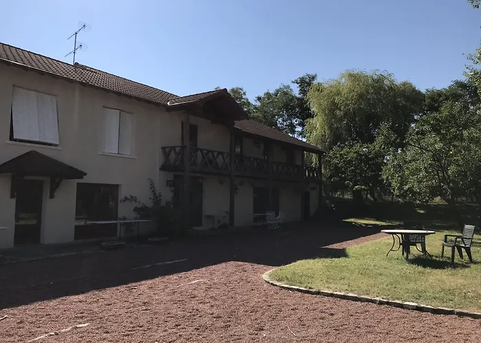 La Ferme aux Biches