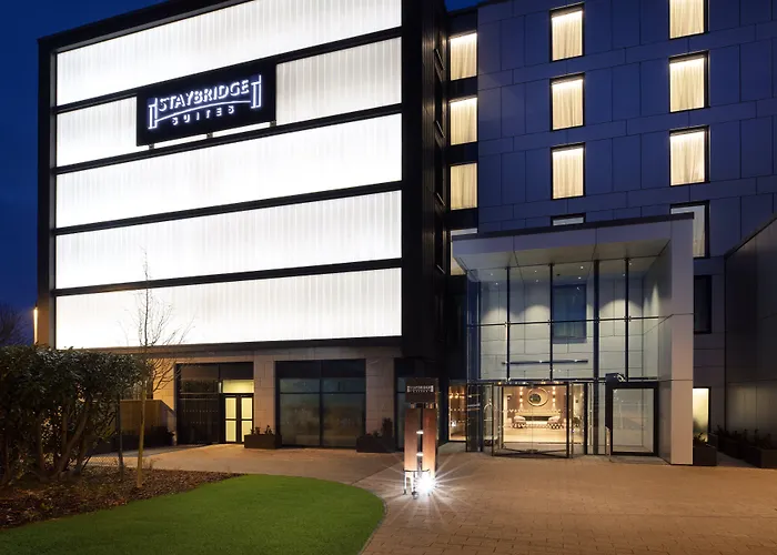 Staybridge Suites London Heathrow - Bath Road, An Ihg Aparthotel