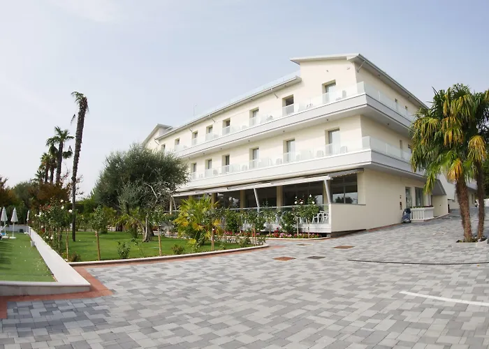 Hotel Villa Paradiso Suite Moniga del Garda
