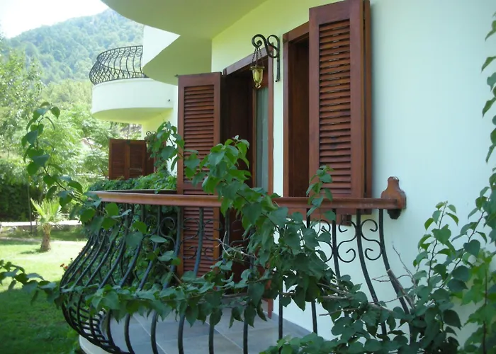 Maris Hotel