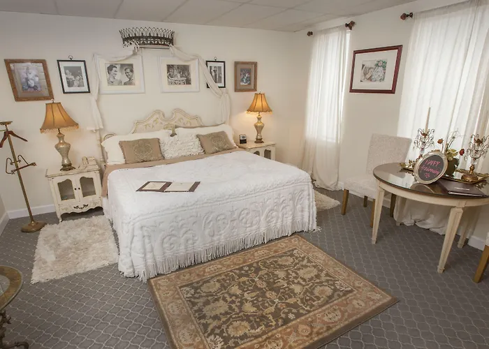 Seminole Inn