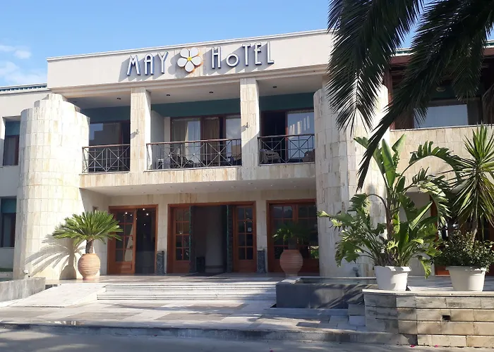 May Beach Hotel Rethimnon