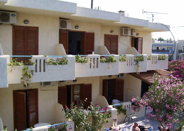 Hotel Elida Platanes 