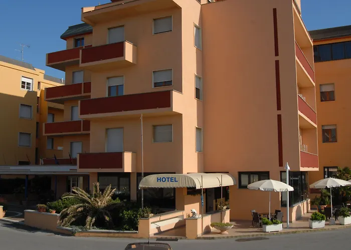 Hotel Il Delfino San Vincenzo
