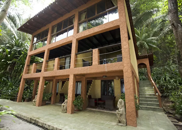 Ylang Ylang Beach Resort Montezuma