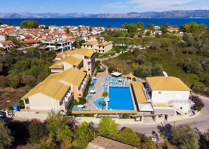 Kavos Plaza