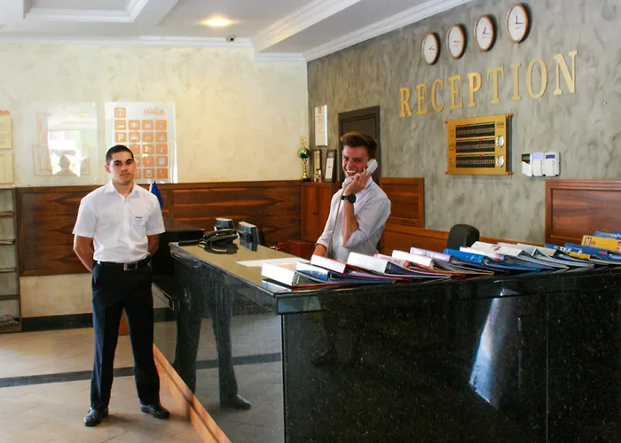 Izola Paradise Hotel Sunny Beach